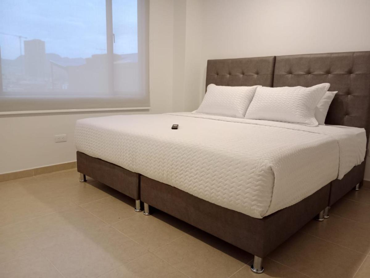 Aparta Suite Plaza Premium 보고타 외부 사진