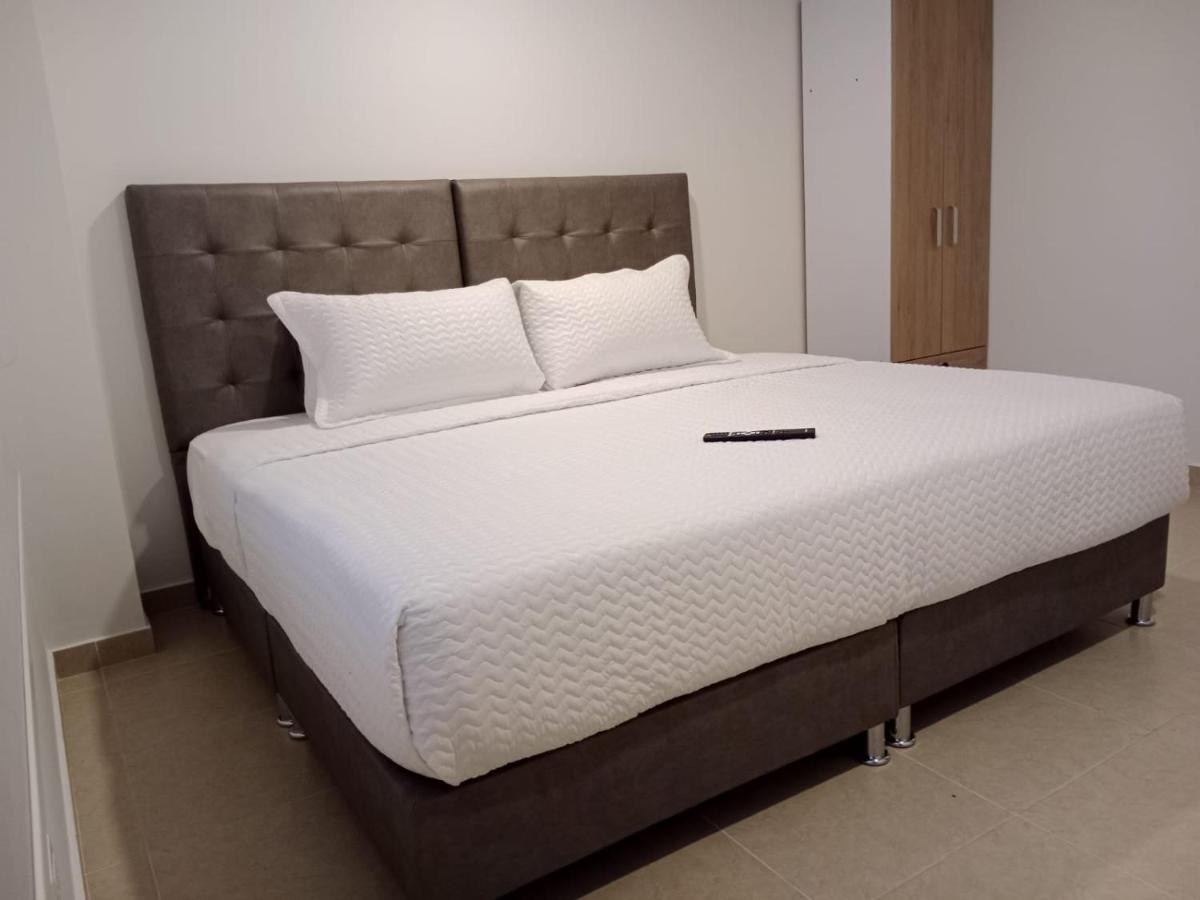 Aparta Suite Plaza Premium 보고타 외부 사진